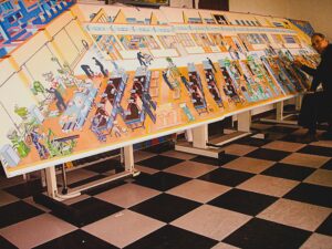 En su origen se llamó «MANUFACTURAS DE ALUMINIO» se inauguró en 1923 para transformados de aluminio, dedicada a la elaboración de baterías de cocina. Con el tiempo amplió su línea de fabricación a hierro esmaltado y en 1941 se cambió el nombre a Manufacturas Metálicas Madrileñas.
Estaba situada sobre una parcela de más de 100.000 metros cuadrados, divididos en talleres de fundición y laminación de acero, parques de chatarra, edificios de oficinas, laboratorios y almacenes. Era un imponente complejo fabril de ladrillo, piedra y pavés.
Ampliaron sus instalaciones con las factorías de Paracuellos del Jarama, Alicante y, en 1956 también en Villaverde.
Pasó a llamarse ArcelorMittal y otros nombres con nuevos propietarios. Pero la maquinaria del mal llamado «Progreso» hizo que la Antigua fábrica de Manufacturas, a día de hoy solo queda en el recuerdo, al igual que muchas de las de antaño. Posiblemente era una de las condiciones que impuso la Unión Europea, para formar parte de la misma y no hacer competencia al resto.